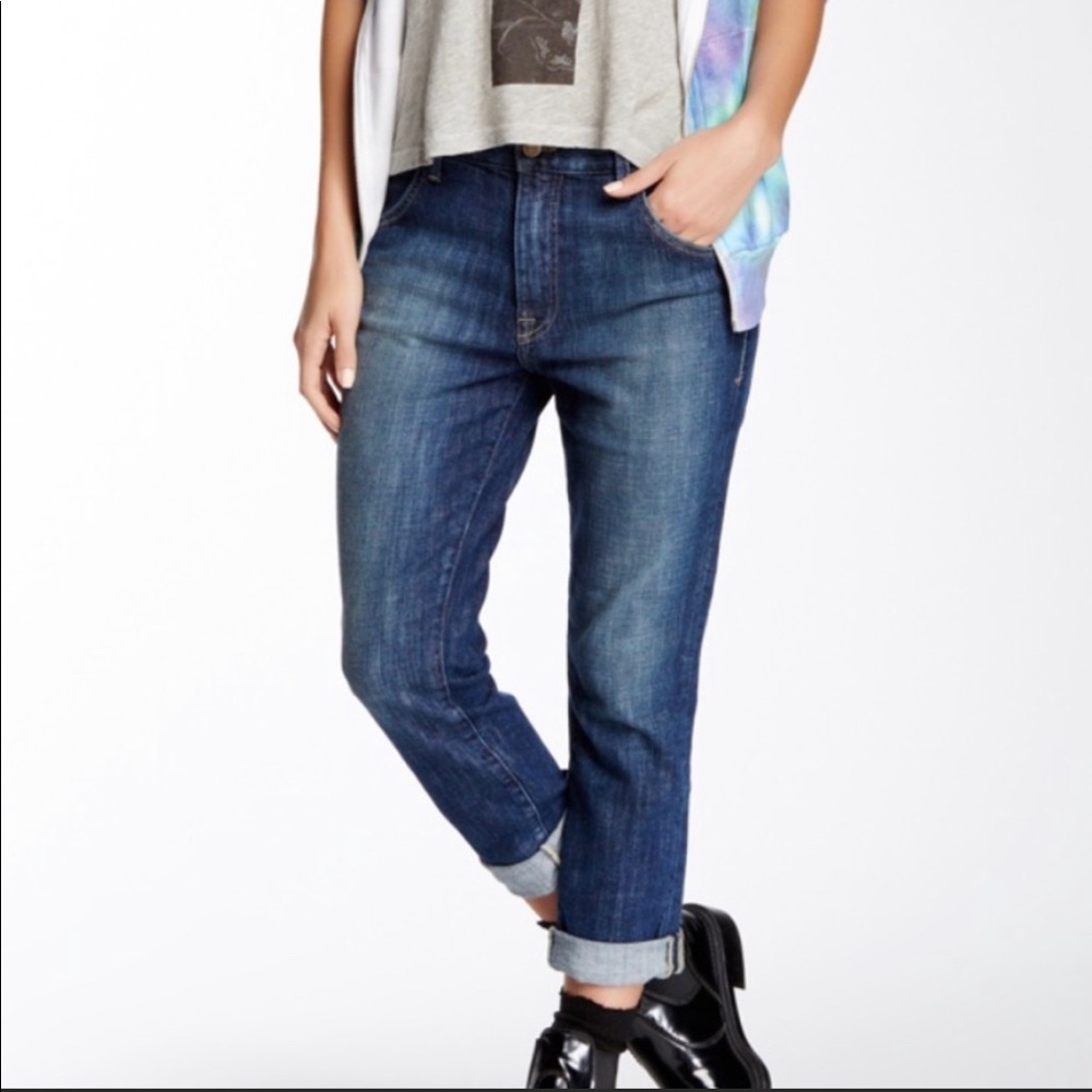 WILFOX NWOT Marissa Boyfriend Jeans Relaxed Fit Size 30